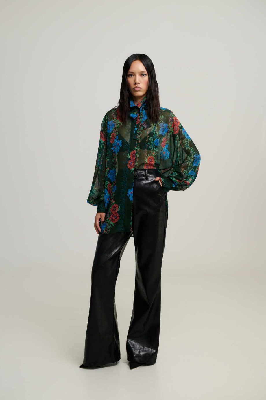 Kelly faux leather pants